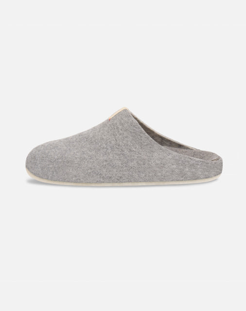 Corkybuk Slipper - Light Grey